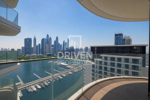 Appartement de 2 chambres à EMAAR Beachfront, UAE No. 201480 15