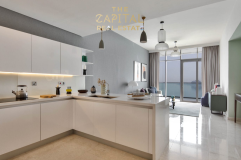 Studio Apartment in Dubai, UAE No. 7775 3
