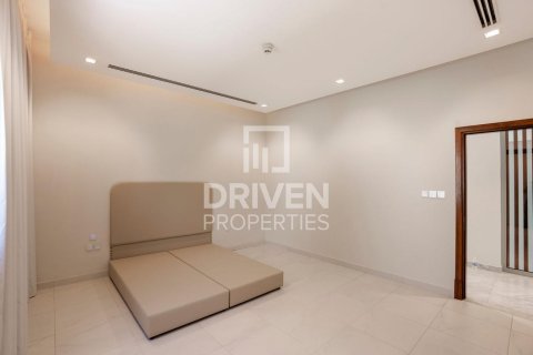 Villa de 5 dormitorios en District One, UAE No. 189962 11