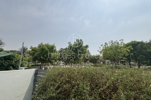 Villa de 4 dormitorios en Dubai Hills Estate, UAE No. 103077 2
