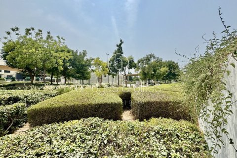 Villa de 4 dormitorios en Dubai Hills Estate, UAE No. 103077 19