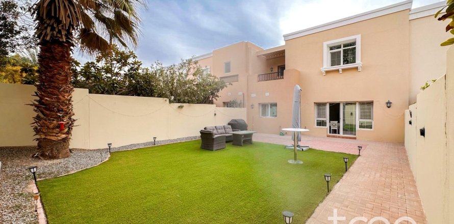Villa de 3 dormitorios en Arabian Ranches, UAE No. 186755