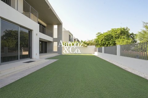 Villa de 5 dormitorios en Dubai Hills Estate, UAE No. 167732 23