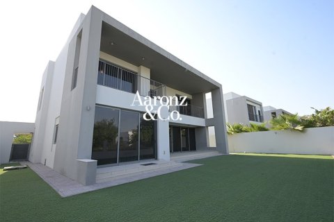 Villa de 5 dormitorios en Dubai Hills Estate, UAE No. 167732 10
