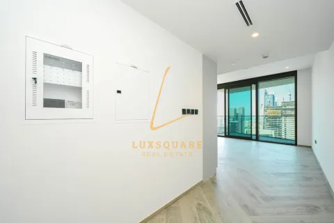 1 bedroom Apartment in Business Bay, UAE No. 167730 14