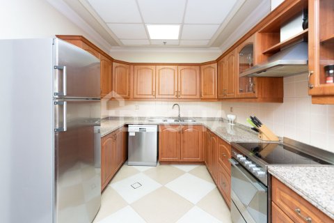 Appartement de 2 chambres à The Crescent, UAE No. 156566 8