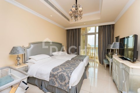 Appartement de 2 chambres à The Crescent, UAE No. 156566 14
