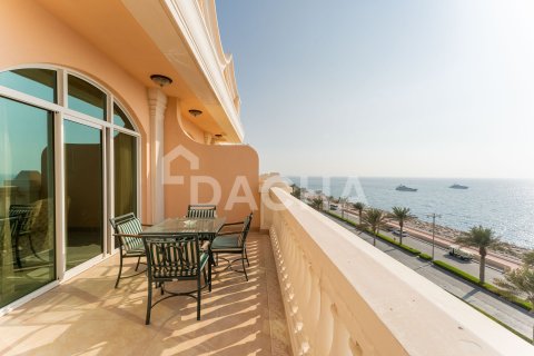 Appartement de 2 chambres à The Crescent, UAE No. 156566 3