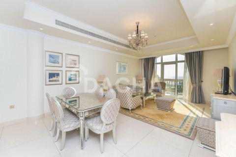 Appartement de 2 chambres à The Crescent, UAE No. 156566