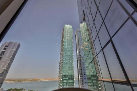 1 غرف نوم شقة في Corniche Road, الإمارات العربية المتحدة رقم 27039 21