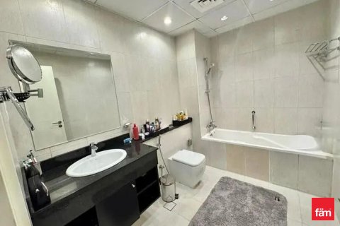 Apartment de 3 dormitorios en Dubai, UAE No. 166032 15
