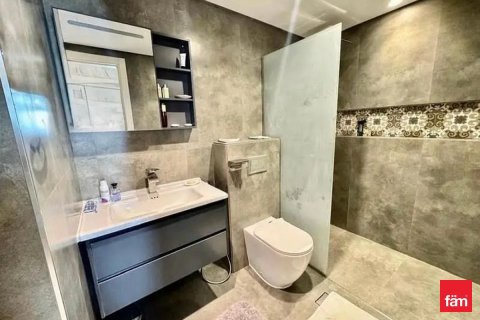 Apartment de 3 dormitorios en Dubai, UAE No. 166032 3