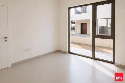 Villa de 4 dormitorios en Dubai, UAE No. 166028 4