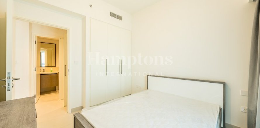 2 bedrooms Apartment in Burj Crown, UAE No. 72930