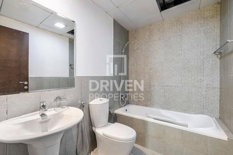 1 bedroom Apartment in District 15, UAE No. 201213 5