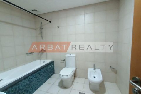 Квартира с 3 спальнями в Shoreline Apartments, ОАЭ №186588 17