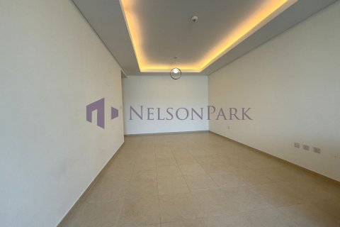 2 bedrooms Apartment in Doha, Qatar No. 57700 2