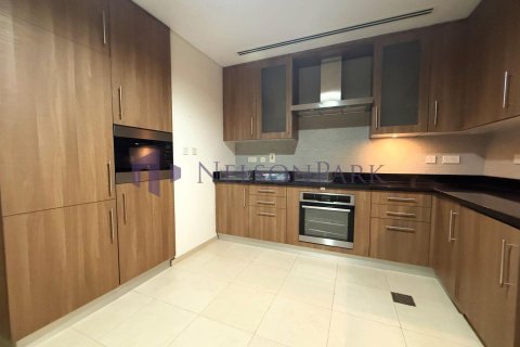 2 bedrooms Apartment in Doha, Qatar No. 57700 5