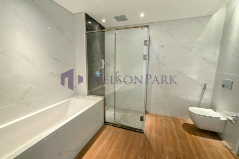 4 bedrooms Apartment in Doha, Qatar No. 57944 3