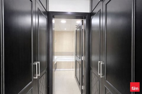 Квартира с 2 спальнями в Дубай, ОАЭ №146204 10
