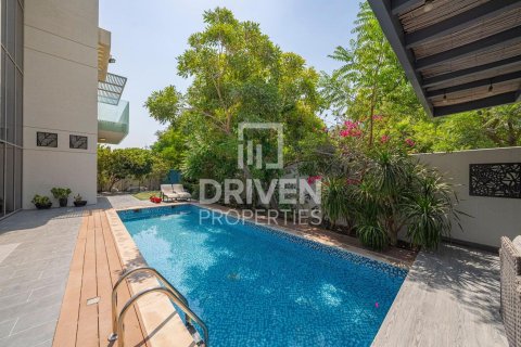 5 غرفة نوم  فيلا في District One, الإمارات العربية المتحدة رقم 137741 10