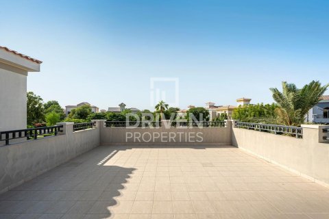 5 غرفة نوم  فيلا في فيلات, الإمارات العربية المتحدة رقم 137745 15