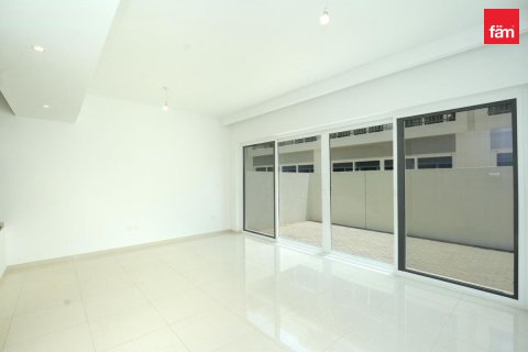 3 bedrooms Villa in Dubai, UAE No. 168168 15