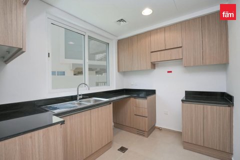 3 bedrooms Villa in Dubai, UAE No. 168168 14
