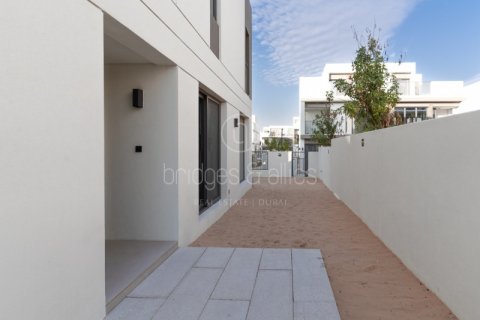 Villa de 4 dormitorios en Dubai, UAE No. 103603 19