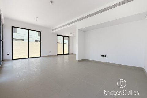 Villa de 4 dormitorios en Dubai, UAE No. 103617 17