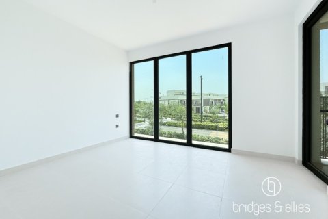 Villa de 4 dormitorios en Dubai, UAE No. 103617 11