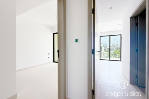 Villa de 4 dormitorios en Dubai, UAE No. 103617 12