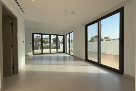 Villa de 4 dormitorios en Dubai, UAE No. 103604 25