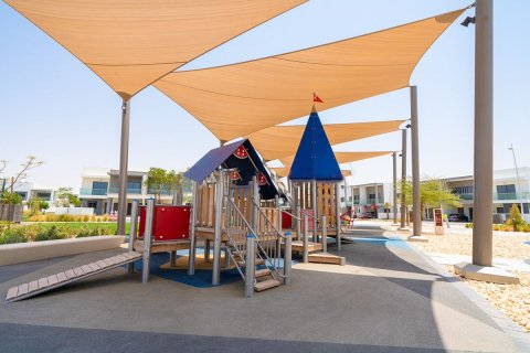 Commercial property de 5 dormitorios en  Yas Acres, UAE No. 79866 19