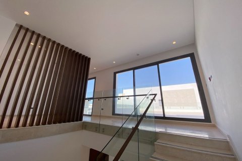 Commercial property de 5 dormitorios en  Yas Acres, UAE No. 79866 16