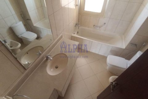 3 bedrooms Townhouse in Al Hamra Village, UAE No. 134984 11