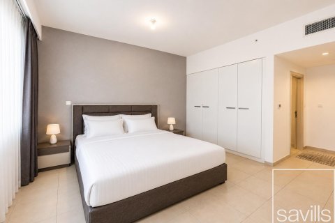Квартира с 3 спальнями в Executive Towers, ОАЭ №194609 9