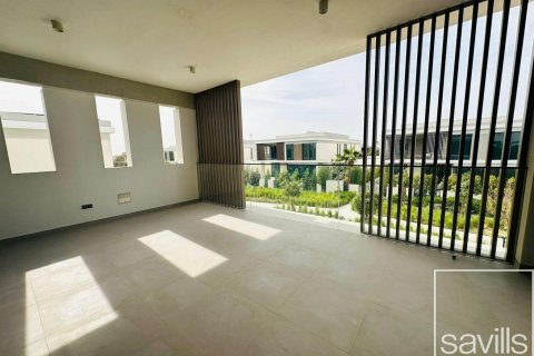 5 bedrooms Villa in Harmony, UAE No. 194610 3