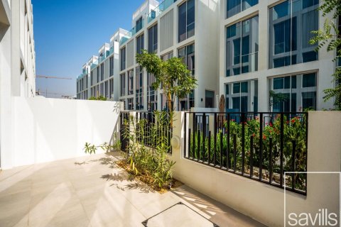 4 bedrooms Townhouse in Al Barari, UAE No. 194605 3