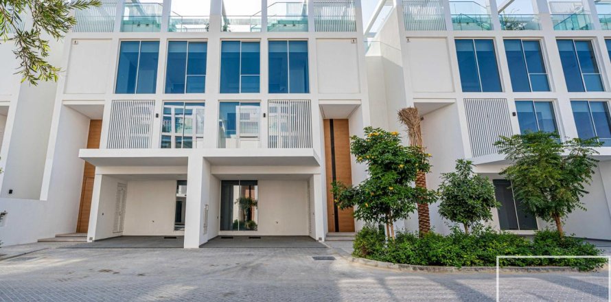 4 bedrooms Townhouse in Al Barari, UAE No. 194606
