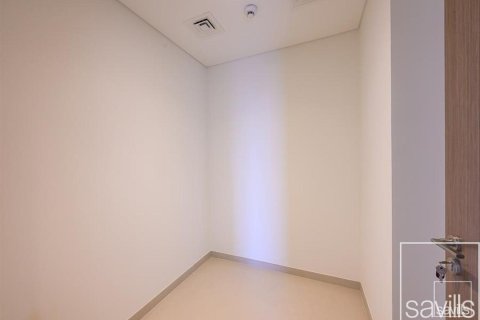 3 bedrooms Apartment in Burj Royale, UAE No. 194607 8