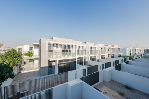 Таунхаус с 3 спальнями в Ruba, ОАЭ №148809 30