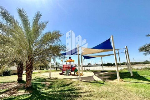 Apartment de 2 dormitorios en Yasmin Village, UAE No. 172116 13