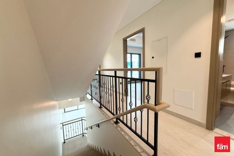 Townhouse de 5 dormitorios en Dubai, UAE No. 105807 12