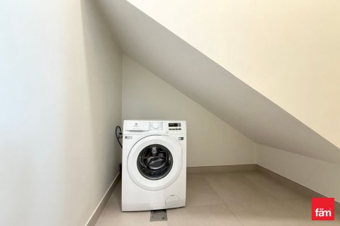 Townhouse de 5 dormitorios en Dubai, UAE No. 105807 8