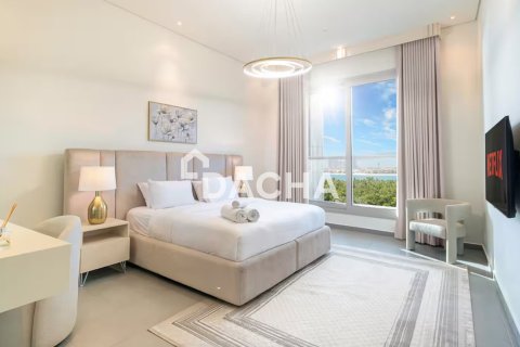 Apartment de 3 dormitorios en The Crescent, UAE No. 210346 9