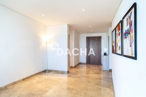 Apartment de 3 dormitorios en The Crescent, UAE No. 210346 17