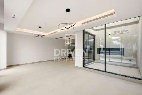 Villa de 4 dormitorios en Murooj Al Furjan, UAE No. 204769 6