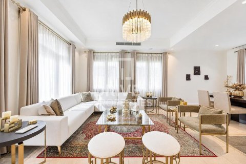 5 غرفة نوم  فيلا في Sienna Lakes, الإمارات العربية المتحدة رقم 204764 4