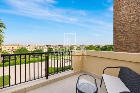 5 غرفة نوم  فيلا في Sienna Lakes, الإمارات العربية المتحدة رقم 204764 9